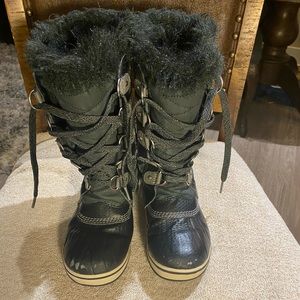 Sorel Women’s Tofino li Black/Stone Mid-calf Canvas Snow Boots, Size 10